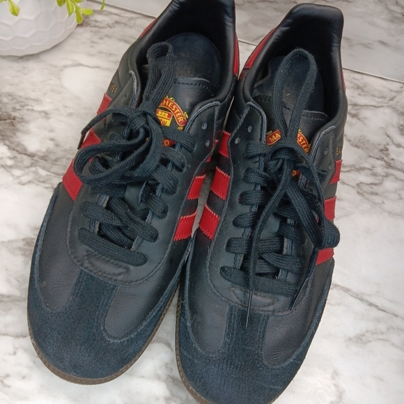 ADIDAS Samba Team Manchester United Sneakers Shoes Men's Size 7.5 Black - Picture 2 of 13